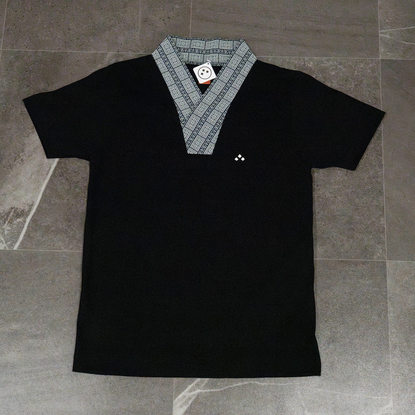 JUBANT shirt (Ainu pattern)